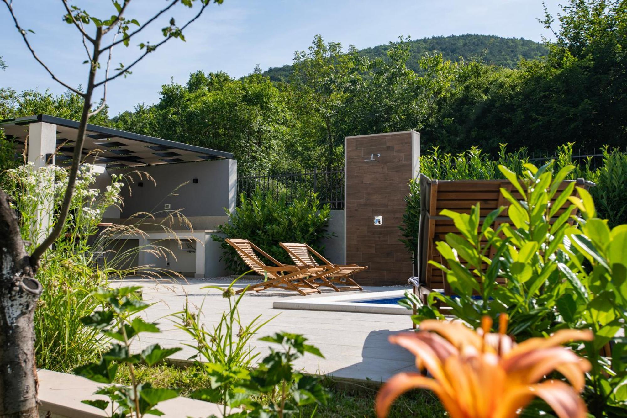 Villa Latica Dicmo Zewnętrze zdjęcie