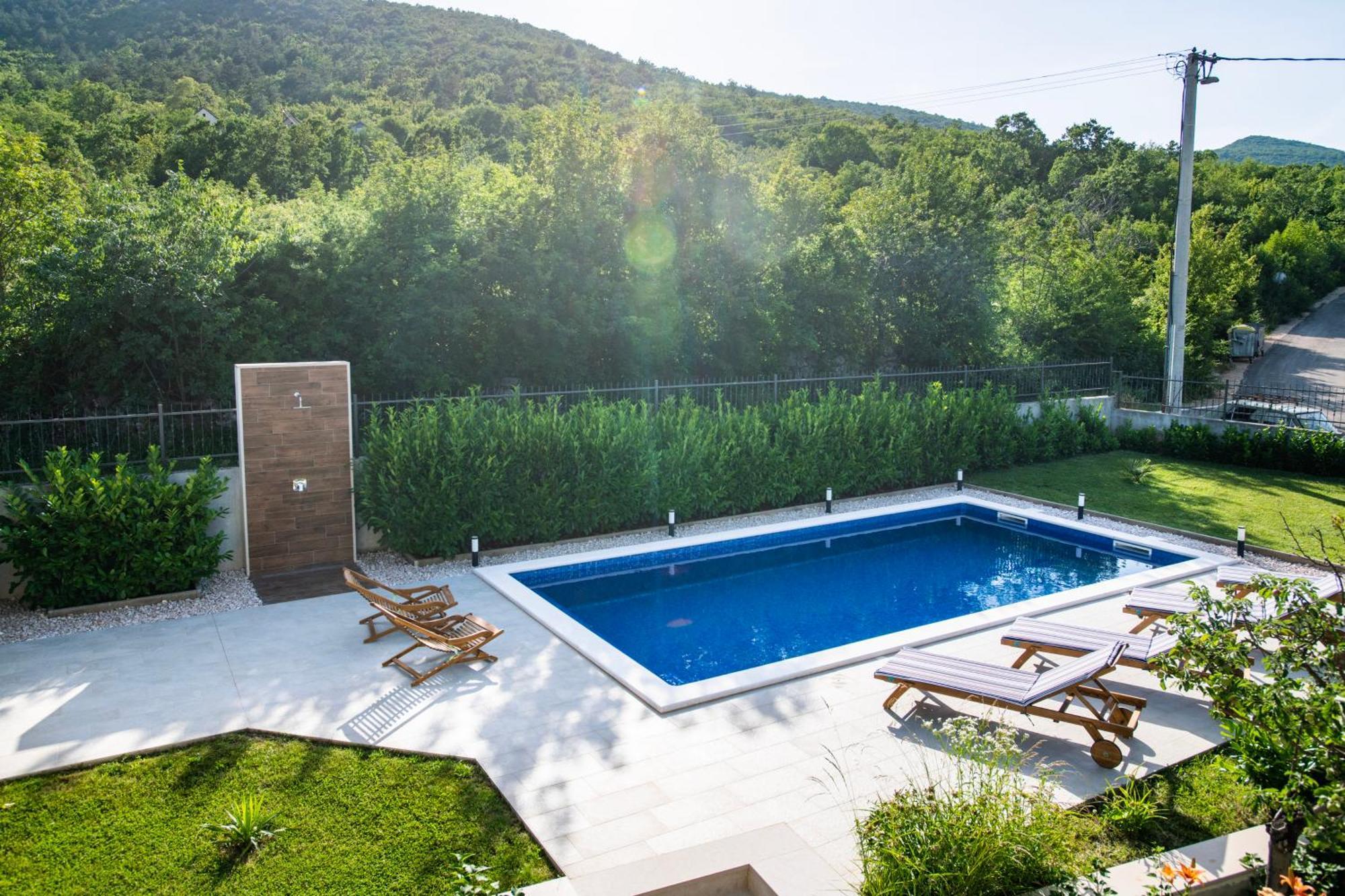 Villa Latica Dicmo Zewnętrze zdjęcie